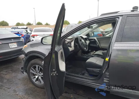 2016 Toyota Rav4 Xle from USA, damaged, VIN JTMWFREV1GJ073030